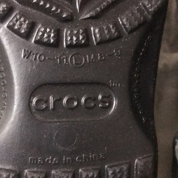 Unused Crocs Sandals - Picture 3 of 6